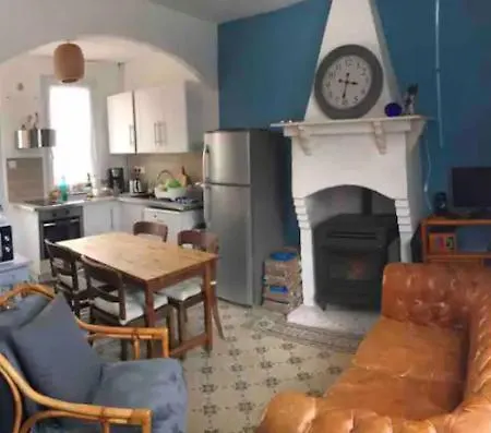 Maison De Bord De A Sur